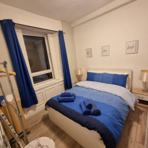 Largs Apartment, Spacious & Modern 1 Bed near beach & shops